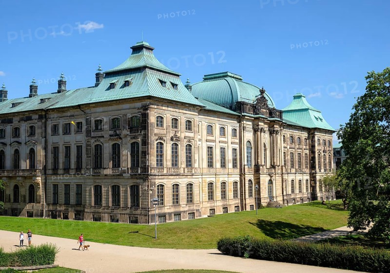 Japanese Palace