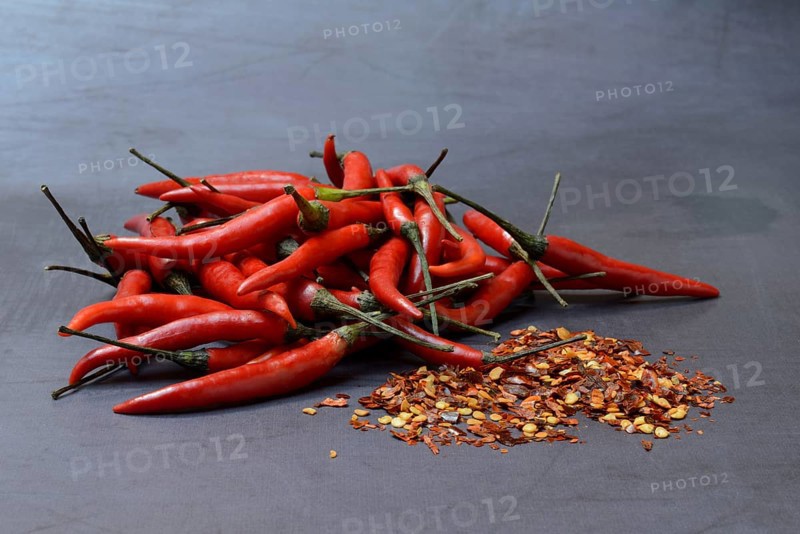 Chilli peppers and chilli flakes
