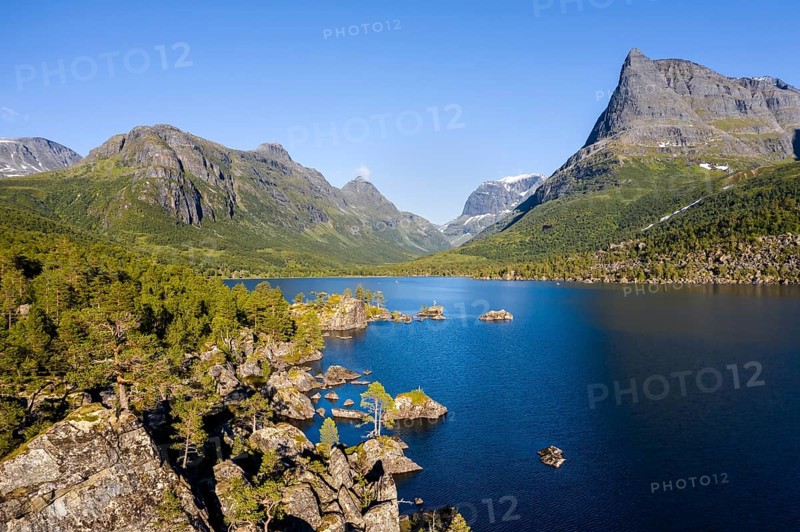 View of the Innerdalstarnet peak