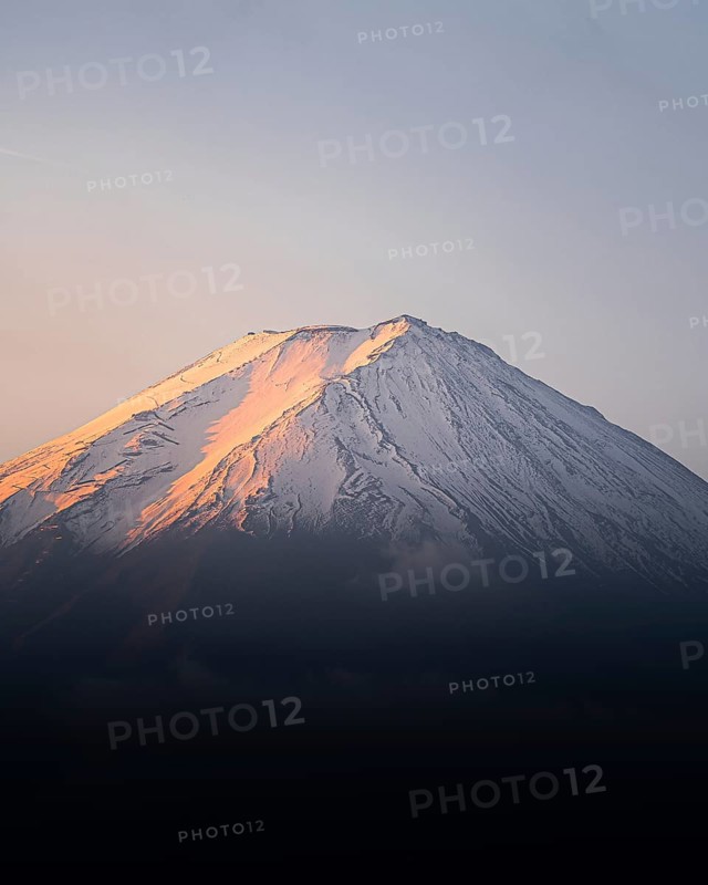 Mount Fuji close-up to sunrise
