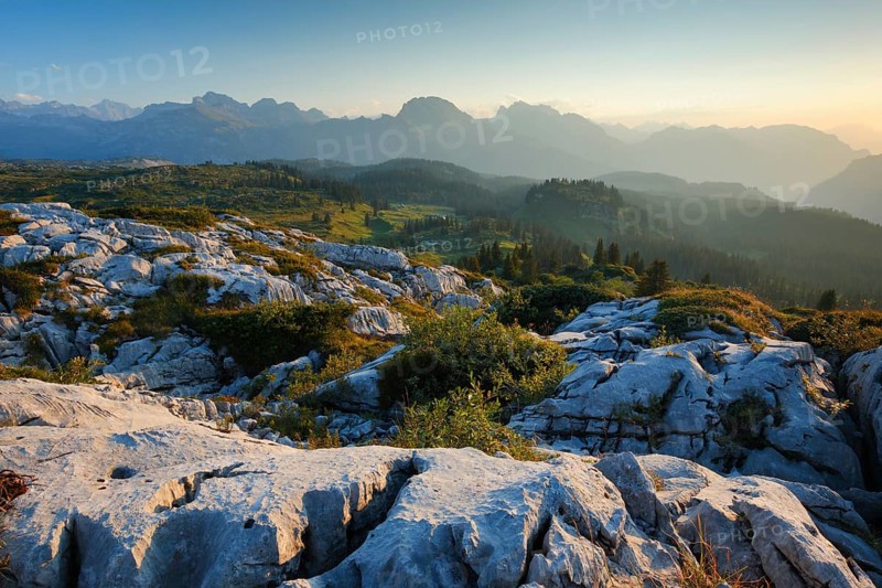 Karst landscape at the Pragelpass