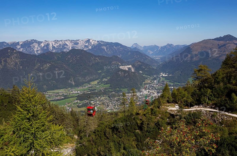 Katrin cable car with view of Bad Ischl