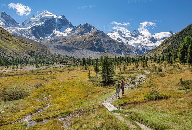 Hiking trail in the Roseg Valley
