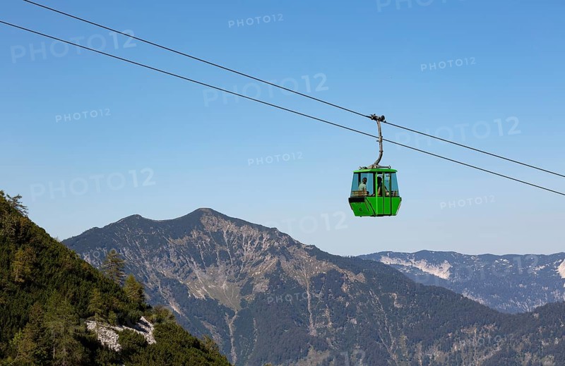 Katrin cable car with view to Leonsberg
