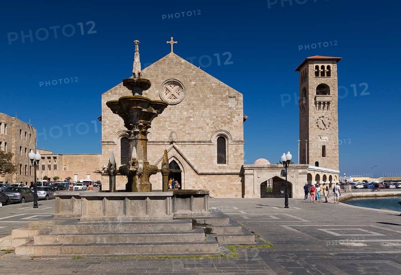 Water fountain and Church of the Evangelismos or Annunciation