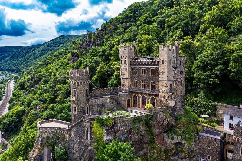Aerial view of Burg Rheinstein