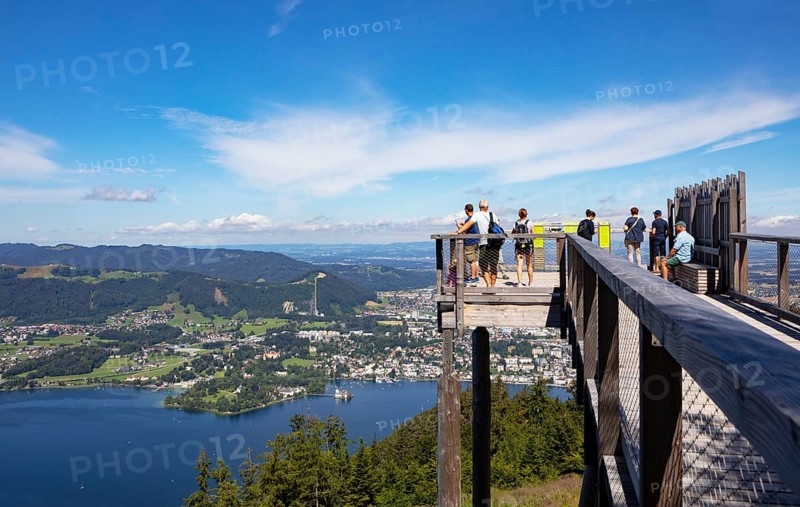 Viewing platform with view to the Lake Traun and Gmunden at Gruenberg