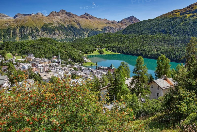 Village overview with Lake St