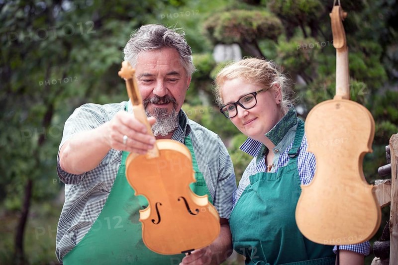 Collaborator and master violin maker Rainer W