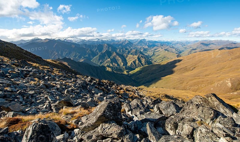Hiking trail to Ben Lomond