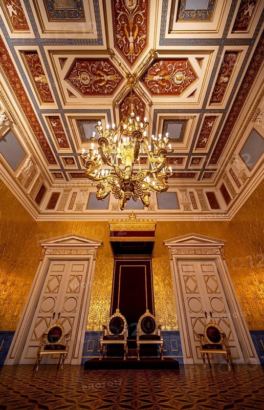 Throne for King and Queen