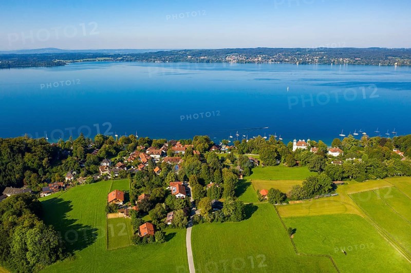 Ammerland with Ammerland Castle