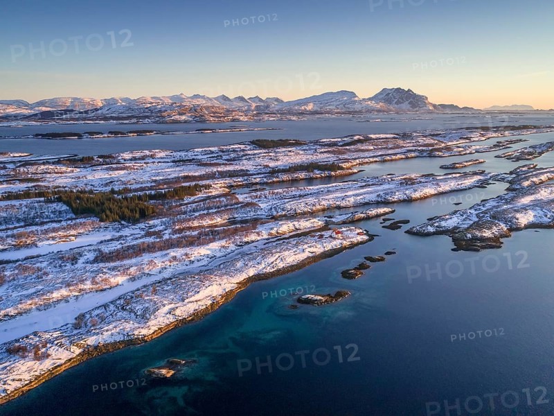 Snowy mountain range Seven Sisters
