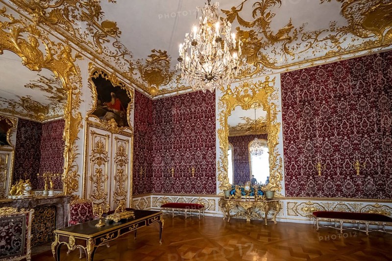 Reiches Zimmer