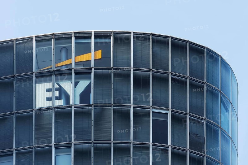 EY