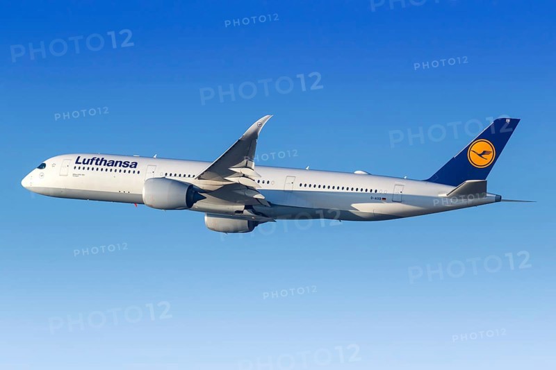 An Airbus A350-900 of Lufthansa with the registration D-AIXB at Munich Airport