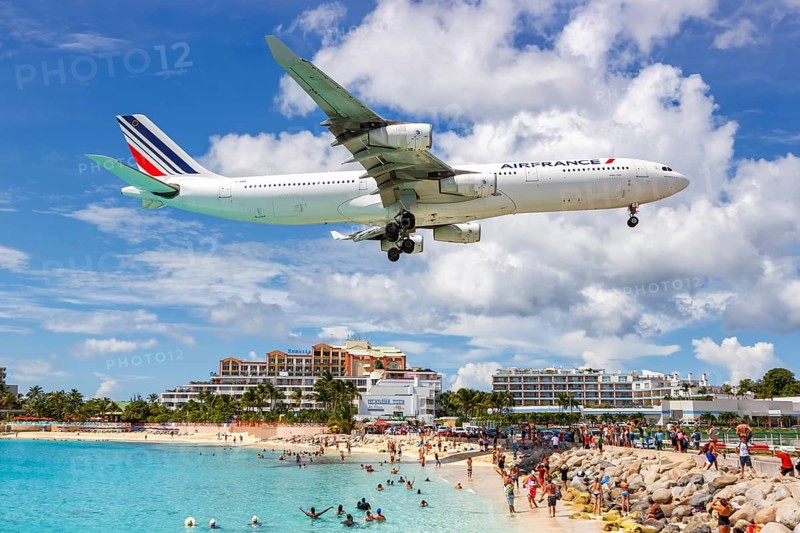 An Air France Airbus A340-300 with the registration F-GNII lands at the airport of St