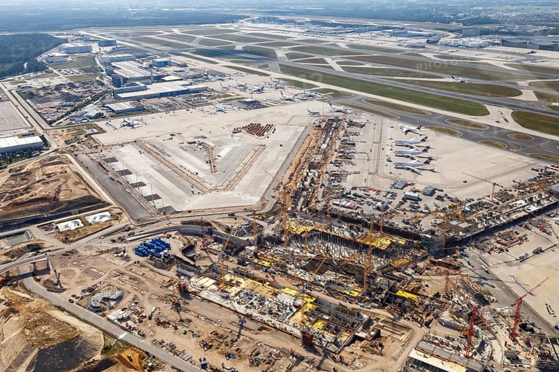 Aerial photograph of the Terminal 3 construction site at Frankfurt Airport FRA