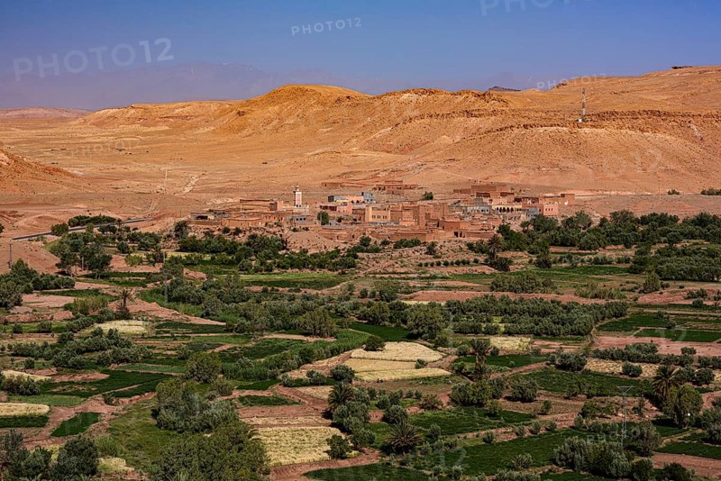 Oasis Tinerhir with old mud houses and newly constructed buildings