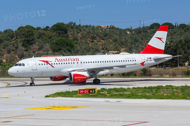An Airbus A320 of Austrian Airlines with the registration OE-LBQ at Skiathos Airport