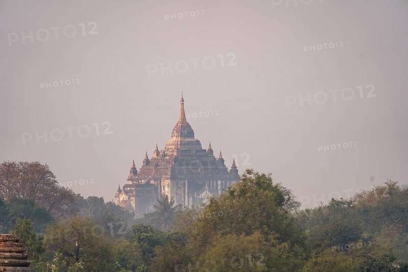 Htilominlo temple from a distance