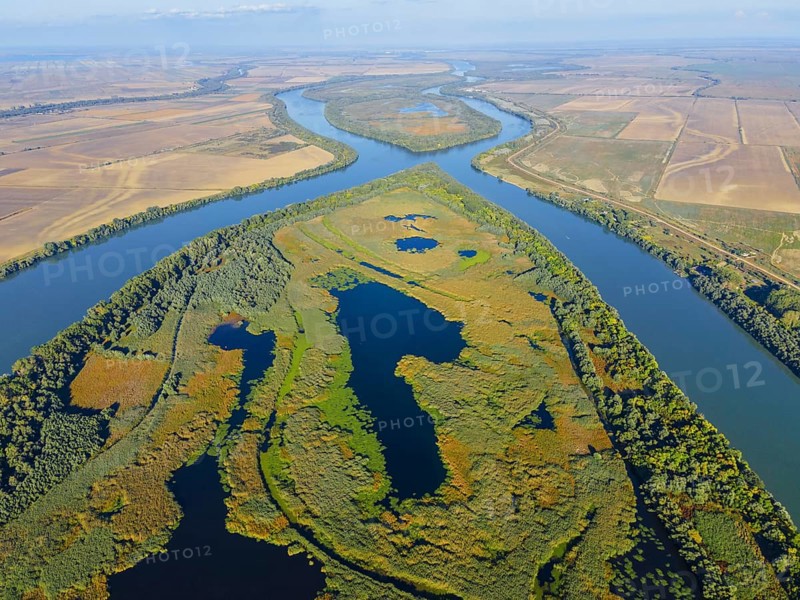 Aerial view on Tataru island