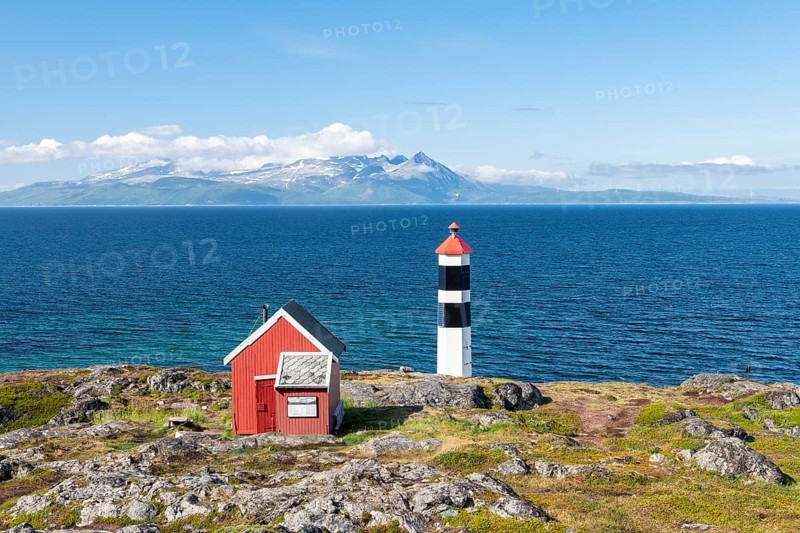 Lyngstuva Lighthouse