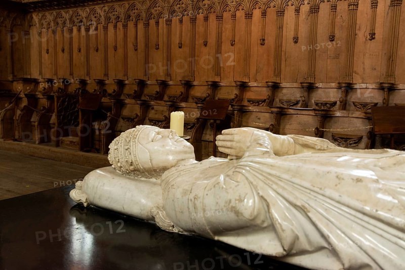 Tomb of Pope Clement VI inside Saint Robert abbey
