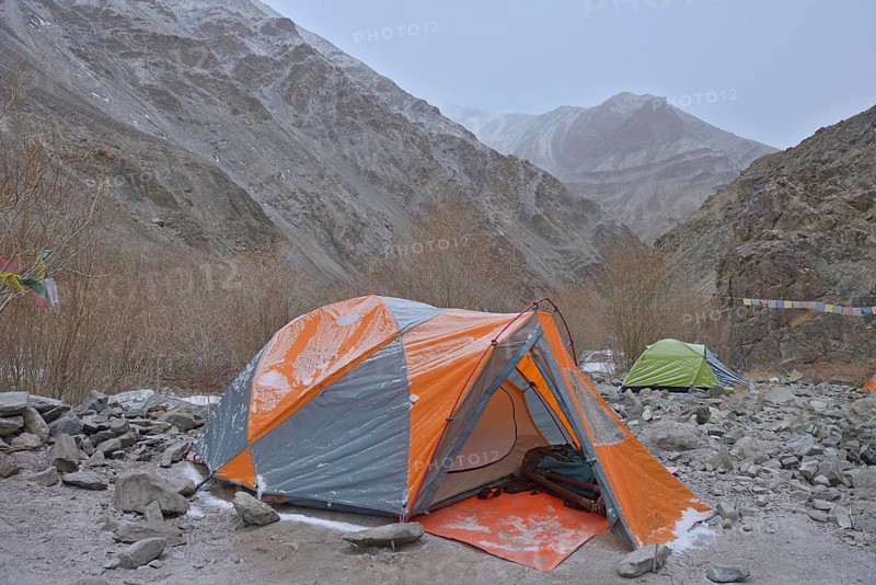 High altitude trekking camp in Hemis national park