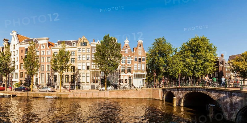 Canal houses in the Keizersgracht