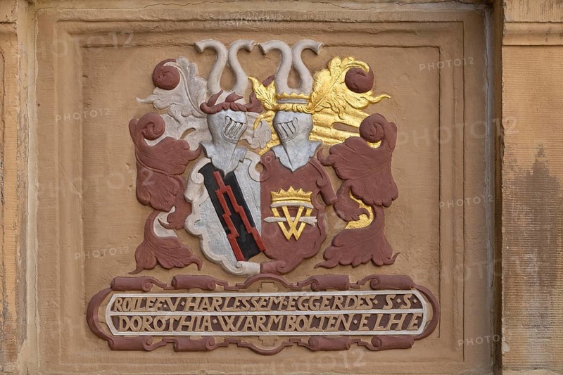 Painted relief on the facade of the Tempelhaus