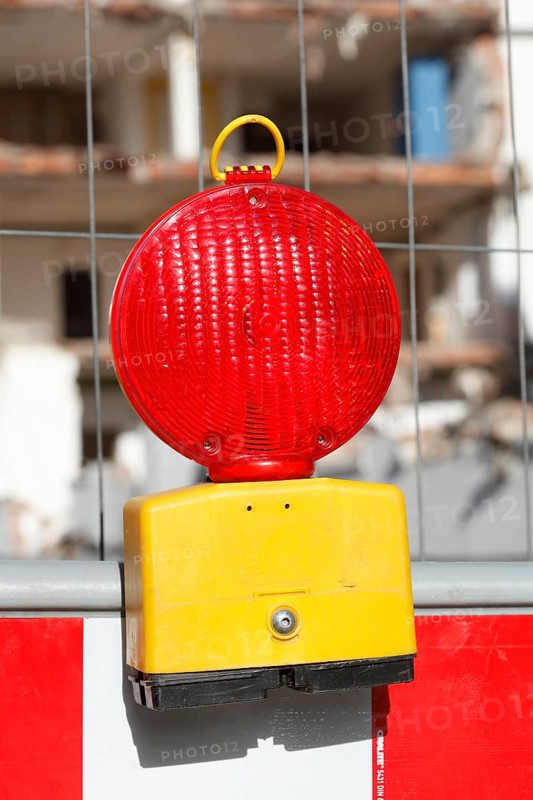 Construction site lamp on a grid