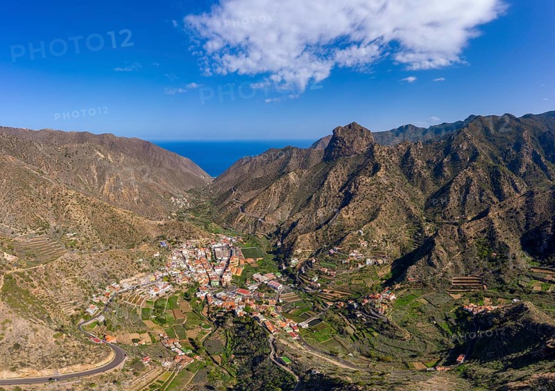 Village Vallehermoso and mountain Roque Cano