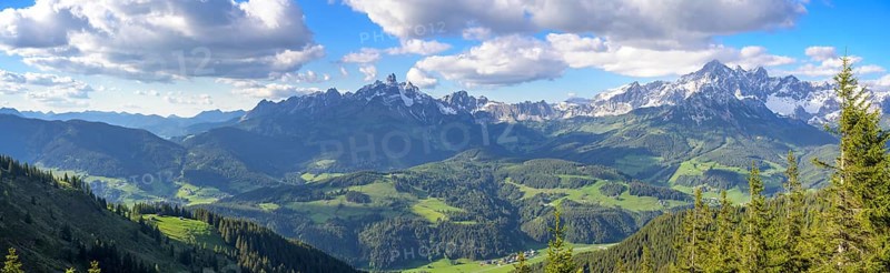 Grosse Bischofsmuetze and Dachstein Massif