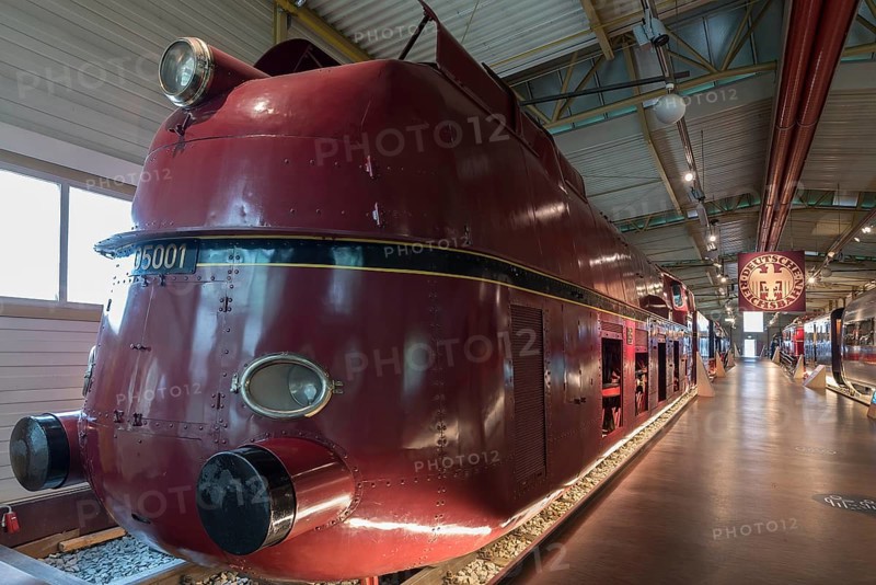 Steam locomotive 05001 with streamlined fairing of the German Reichsbahn