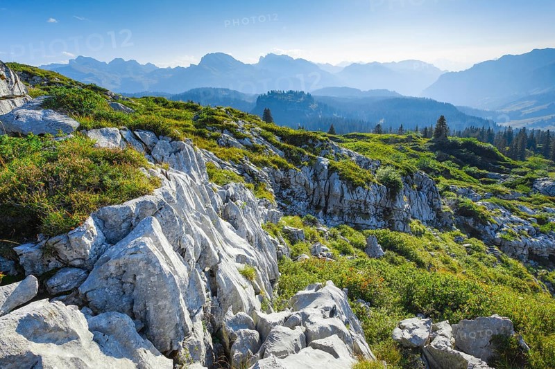 Karst landscape at the Pragelpass