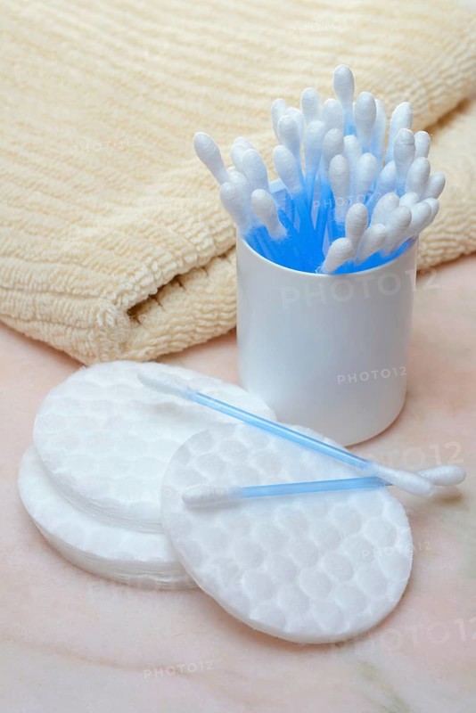 Cotton swabs and cotton pads