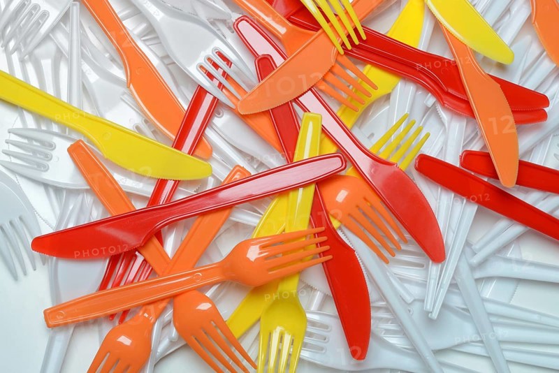 Plastic cutlery