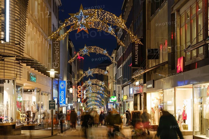 Pedestrian zone Limbecker Strasse with Christmas decoration
