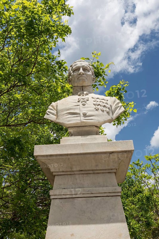 Monument in the Parque Jose Marti in Cienfuegos