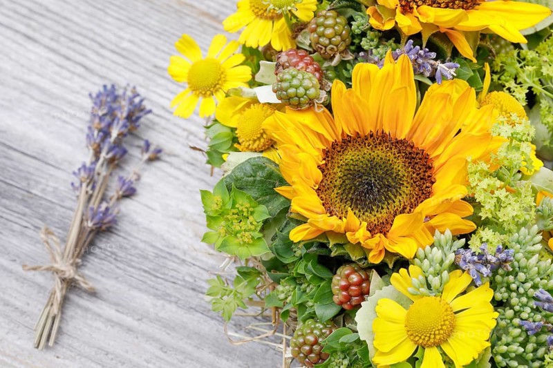 Flower Wreath Decoration