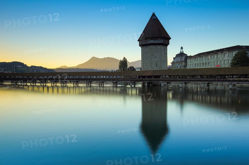 Chapel bridge with Rigi
