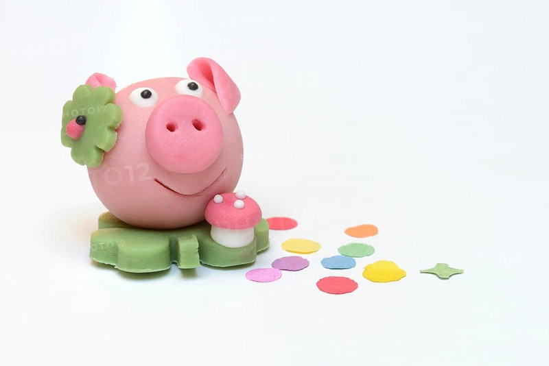 Marzipan lucky pig