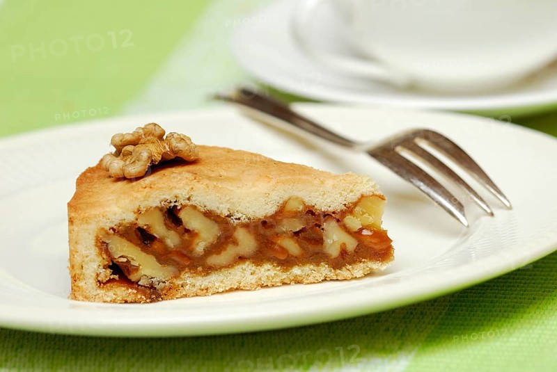 Engadine nut cake