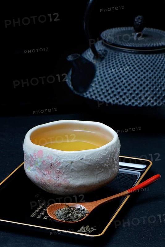 Green tea in bowl