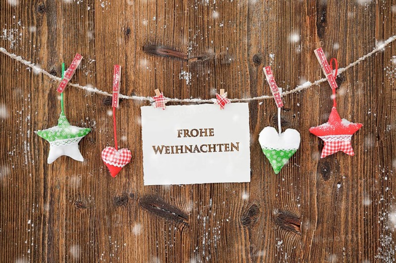 Natural Advent Decoration Merry Christmas