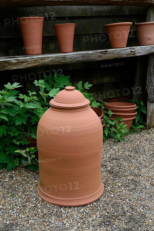 Bleaching pot