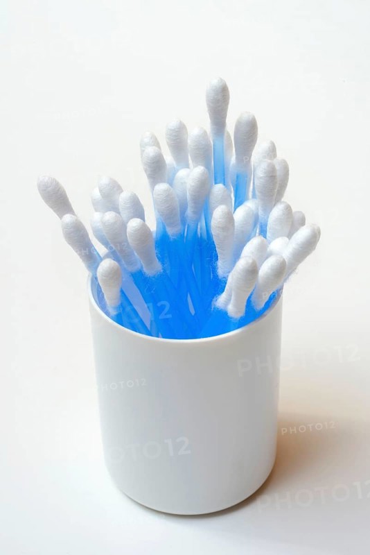 Cotton tips