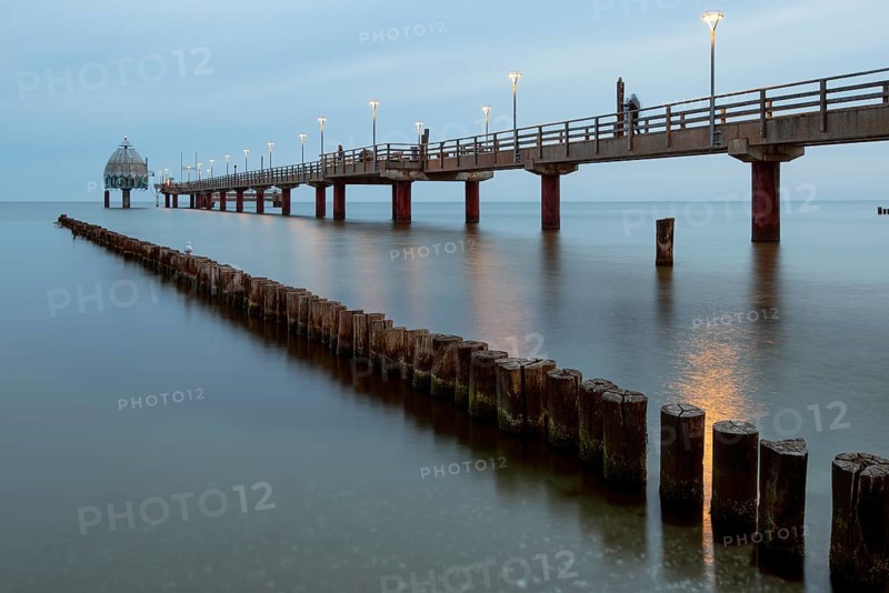 Pier with diving gondola