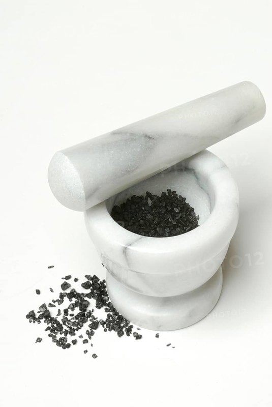 Black Hawaiian salt